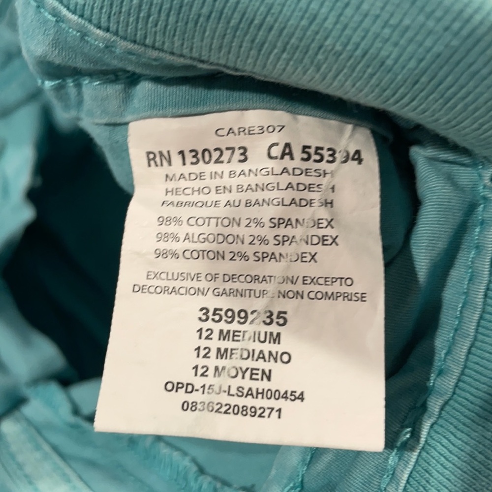 Shorts - Picture 5 of 5
